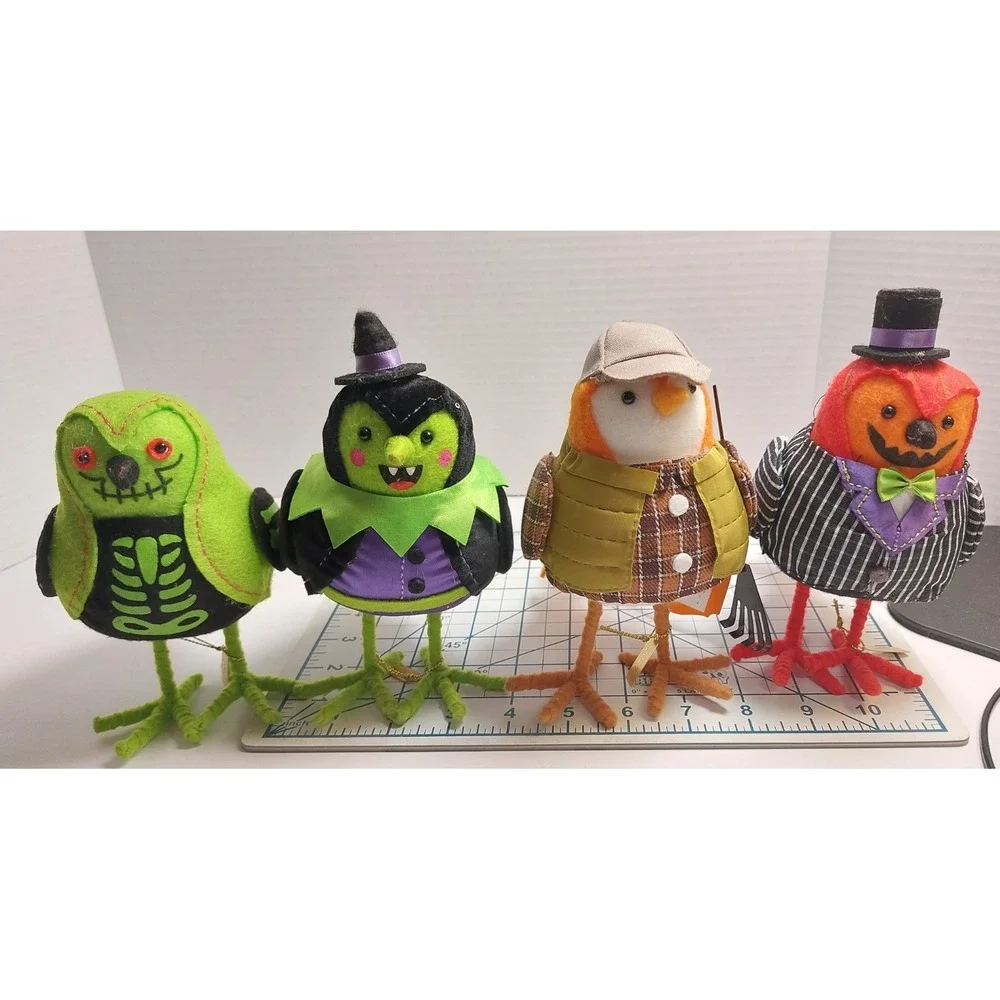 Target Lot 4 Hyde & Eek 2022/2024 Oakley X-Ray Spellma Gourdon Halloween Birds